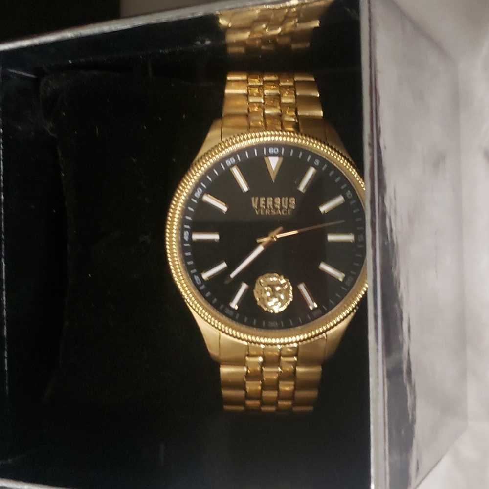 Mens watch
